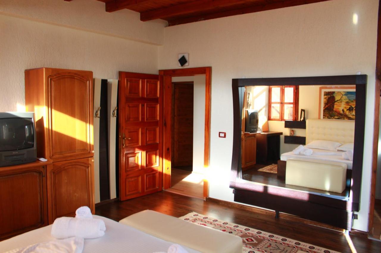 2 Kitarat Bb Bed & Breakfast วญอเรอ ภายนอก รูปภาพ