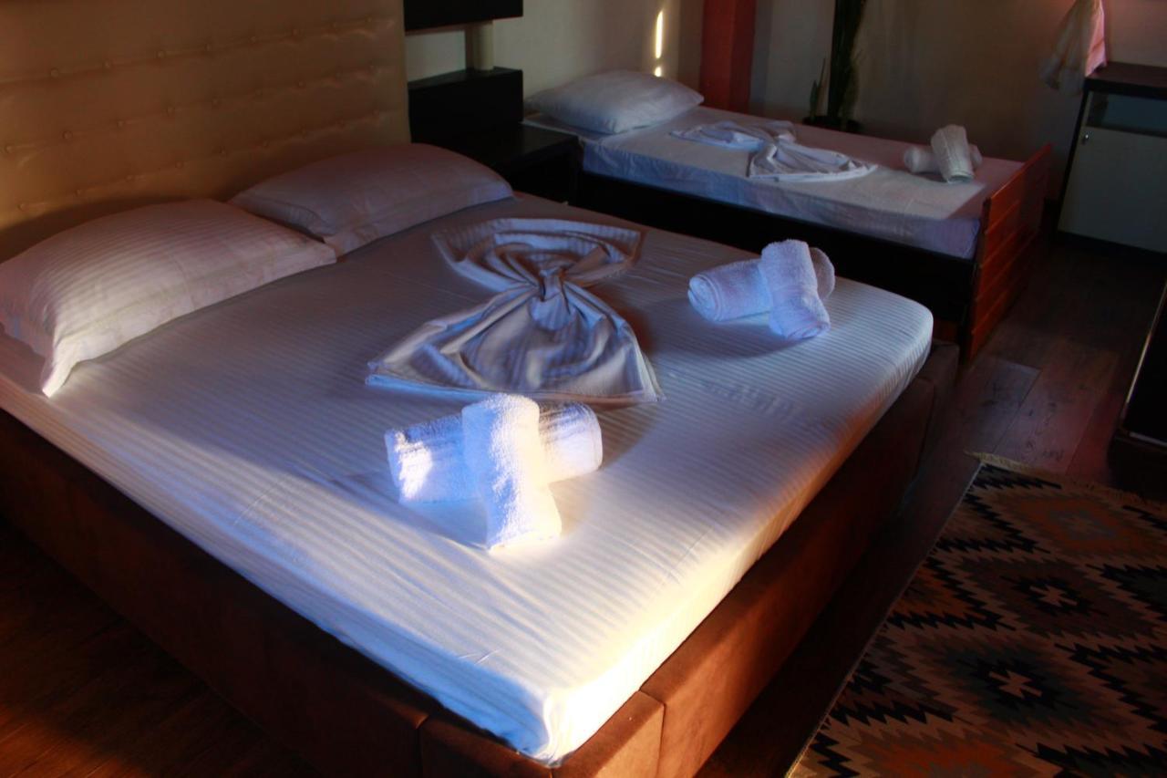 2 Kitarat Bb Bed & Breakfast วญอเรอ ภายนอก รูปภาพ