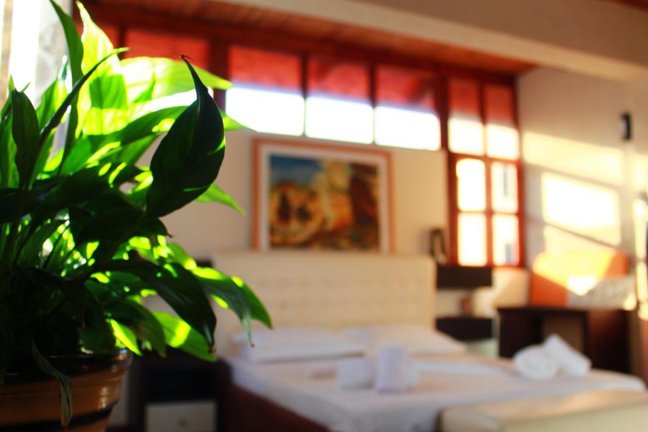 2 Kitarat Bb Bed & Breakfast วญอเรอ ภายนอก รูปภาพ