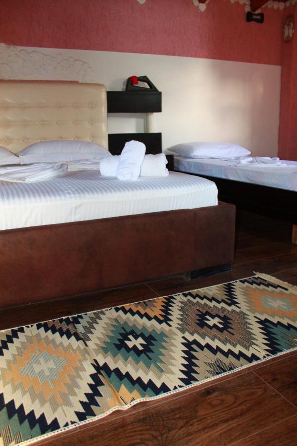 2 Kitarat Bb Bed & Breakfast วญอเรอ ภายนอก รูปภาพ