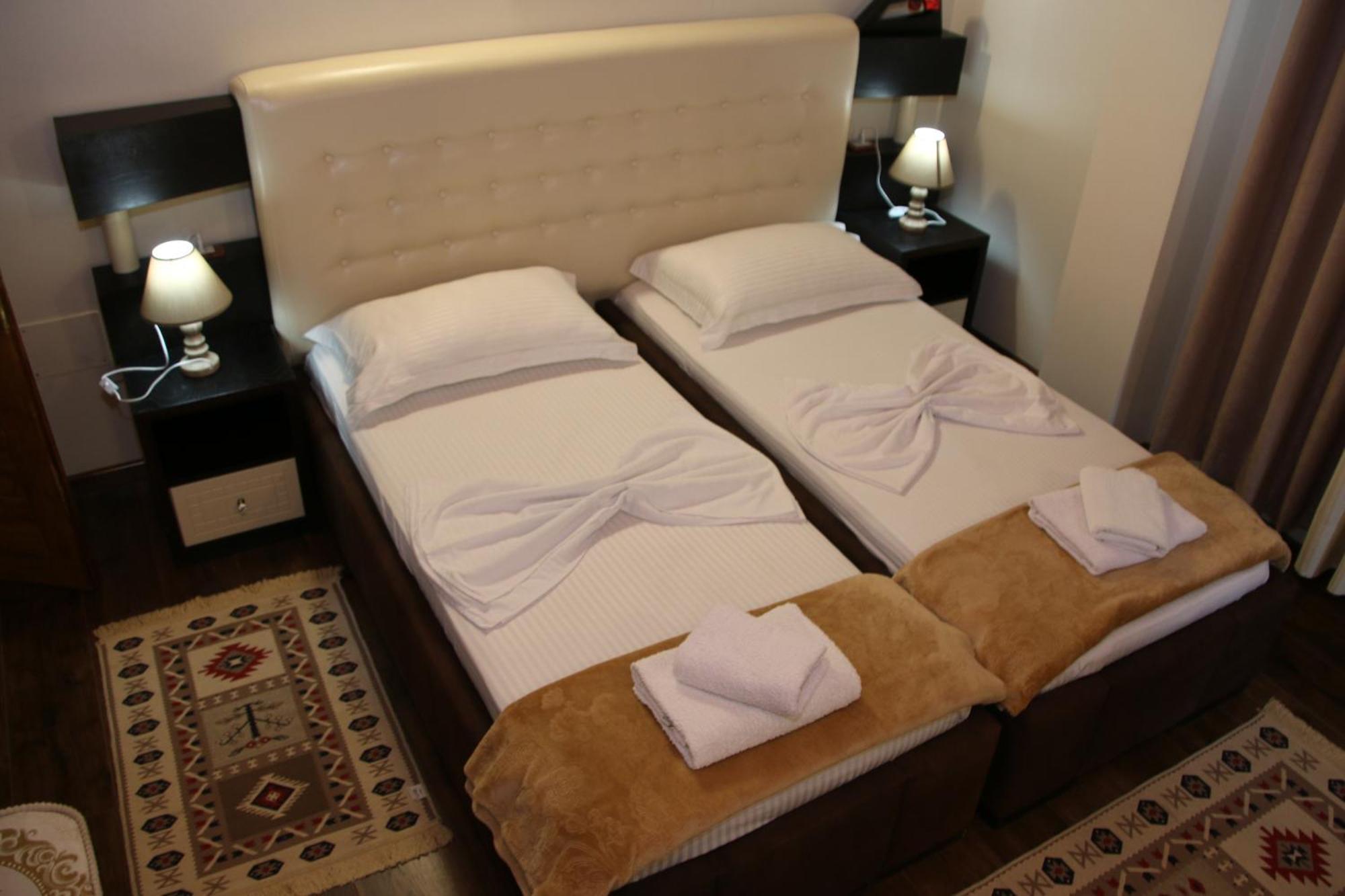 2 Kitarat Bb Bed & Breakfast วญอเรอ ภายนอก รูปภาพ