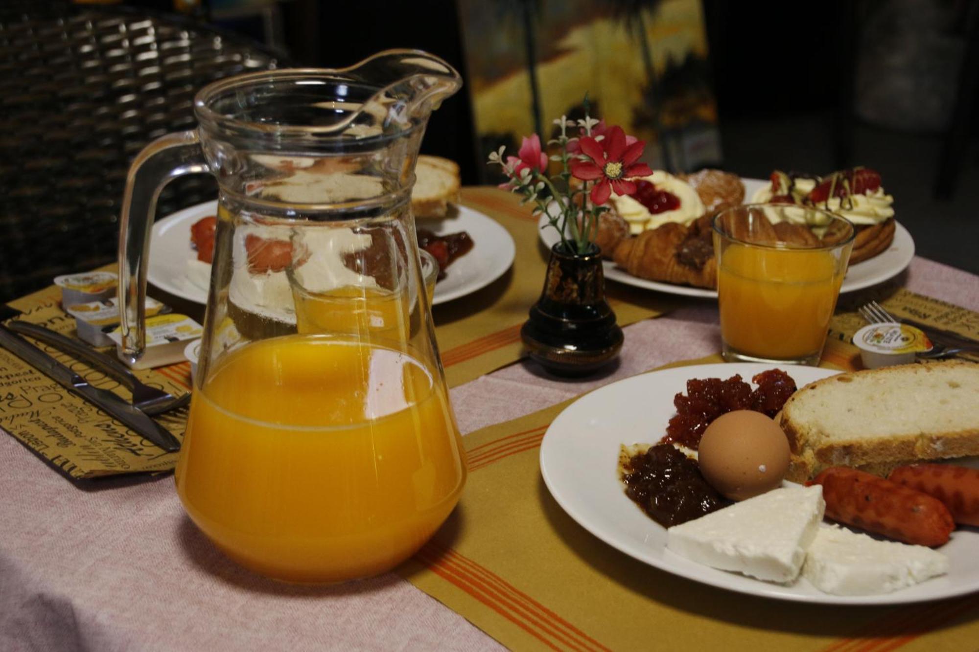 2 Kitarat Bb Bed & Breakfast วญอเรอ ภายนอก รูปภาพ